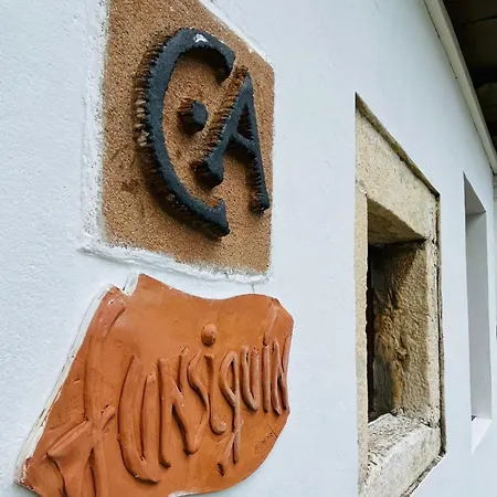 Casa De Aldea Funsiquin Gedrez
