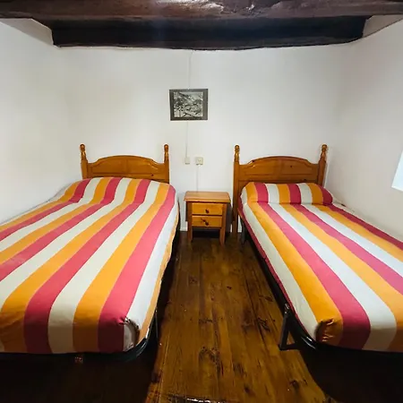 Casa De Aldea Funsiquin Holiday home
